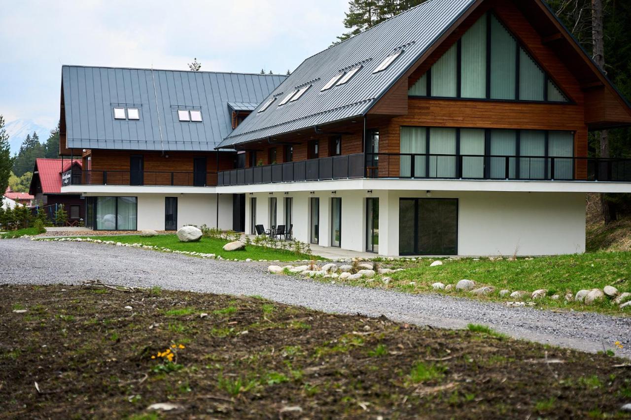 Lovely 1-Bedroom Vacation Home With Free Parking Деменівська Долина Екстер'єр фото
